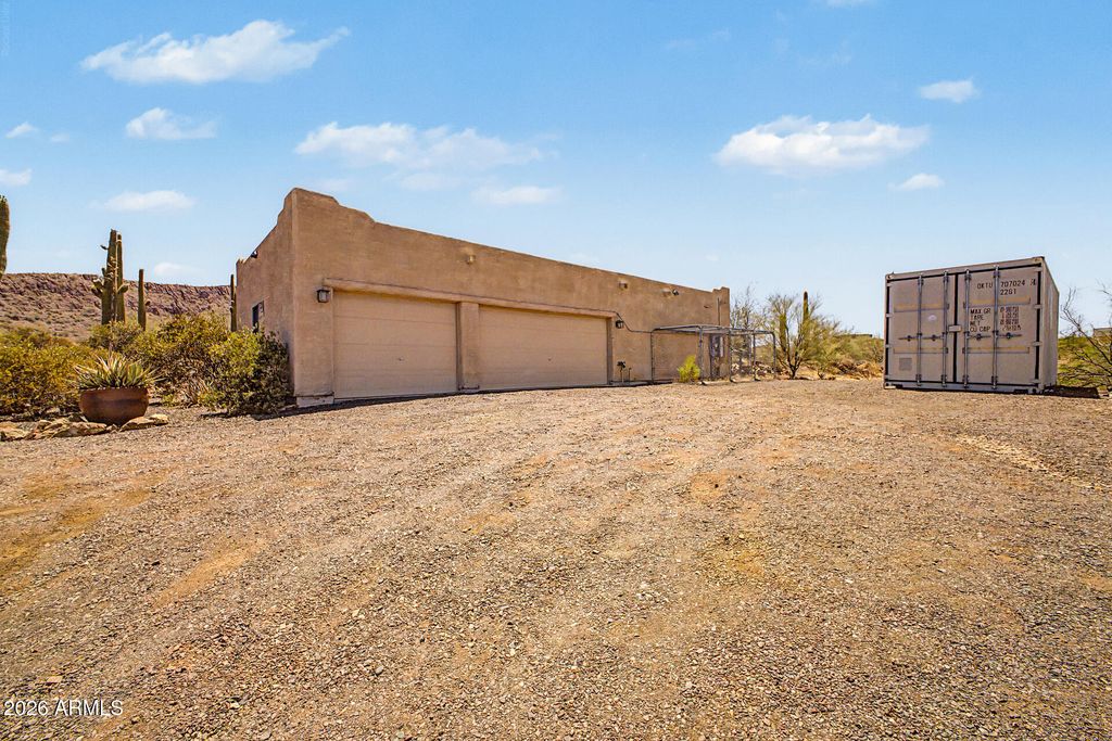 407 E Honda Bow Road, Phoenix, AZ 85086 — photo 2