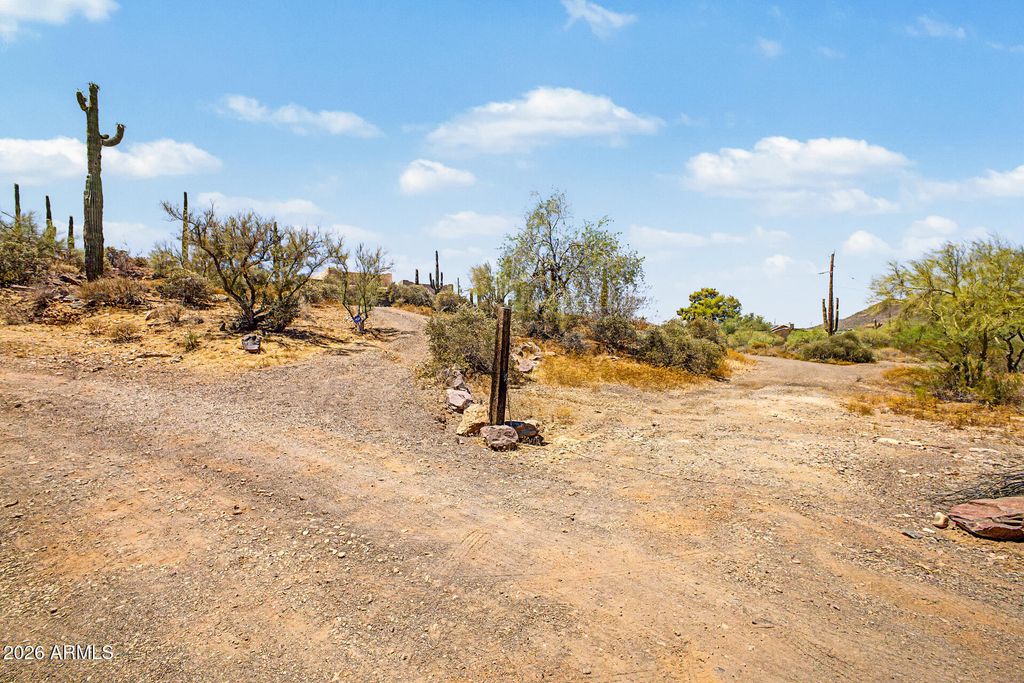 407 E Honda Bow Road, Phoenix, AZ 85086 — photo 3