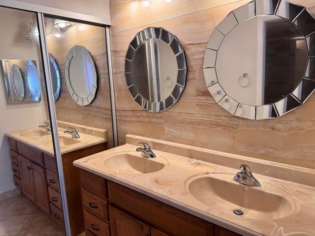 5574 Witney Drive 102, Delray Beach, FL 33484