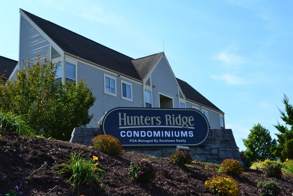 1342 Hunters Rd Apt B, Harrisonburg, VA 22801