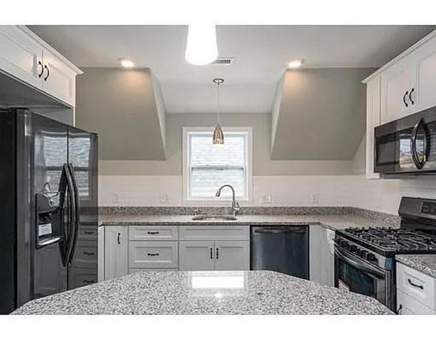 17 Tower St 2, Lynn, MA 01905