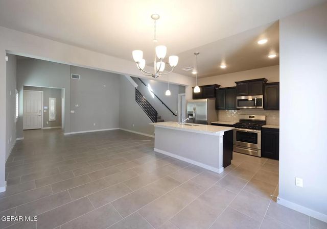 2170 ENCHANTED CREST Drive, El Paso, TX 79911