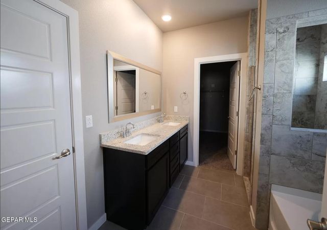 2170 ENCHANTED CREST Drive, El Paso, TX 79911