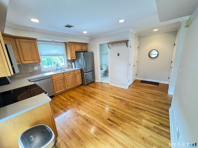 17 Glenwood Avenue A, Norwalk, CT 06854
