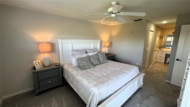 8735 OLDE HICKORY AVENUE 8306, Sarasota, FL 34238