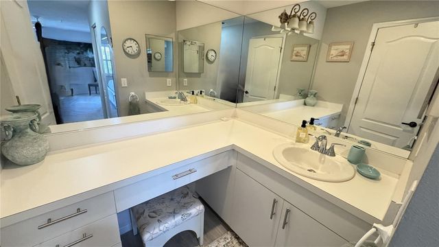8735 OLDE HICKORY AVENUE 8306, Sarasota, FL 34238