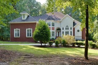 175 Oak Manor, Fayetteville, GA 30214