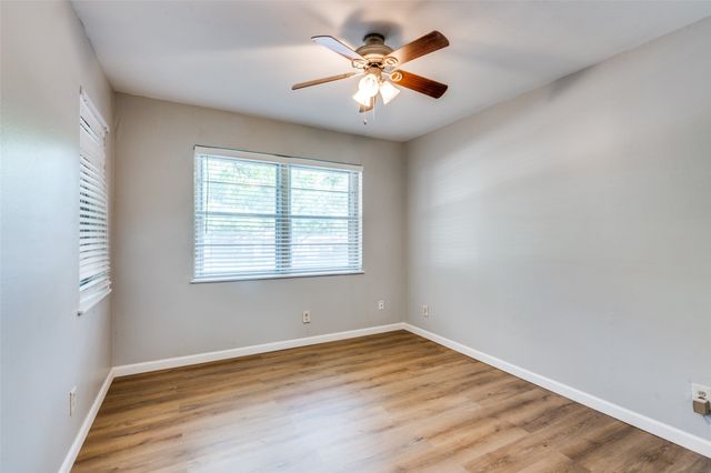 1703 Raydon Drive, Arlington, TX 76013