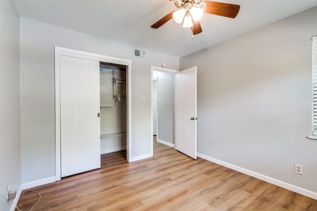 1703 Raydon Drive, Arlington, TX 76013