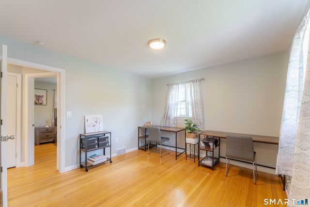 43 Lynn Drive, Preston, CT 06365