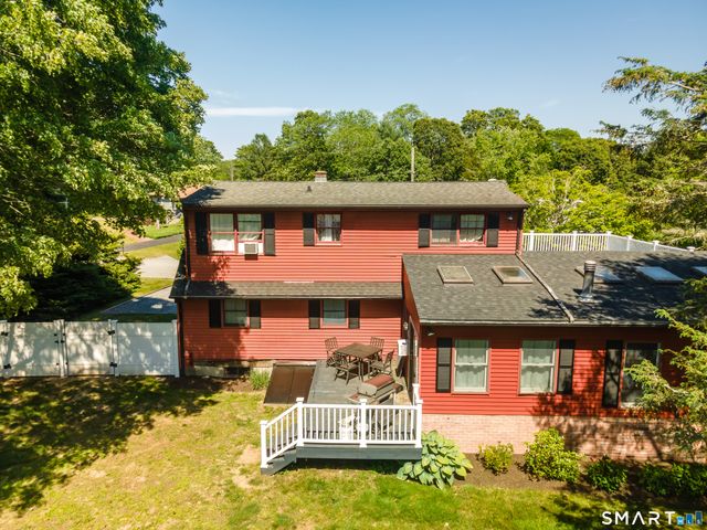 43 Lynn Drive, Preston, CT 06365