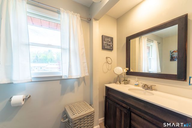 43 Lynn Drive, Preston, CT 06365