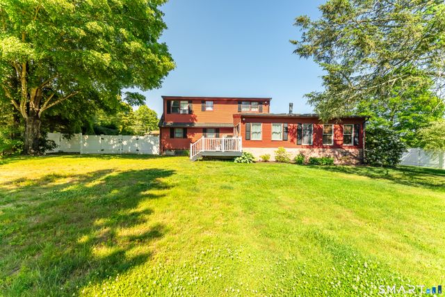 43 Lynn Drive, Preston, CT 06365