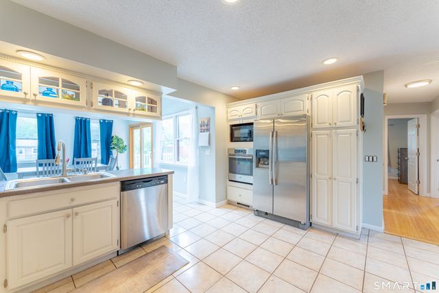 43 Lynn Drive, Preston, CT 06365