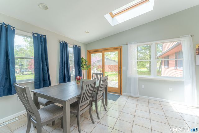 43 Lynn Drive, Preston, CT 06365