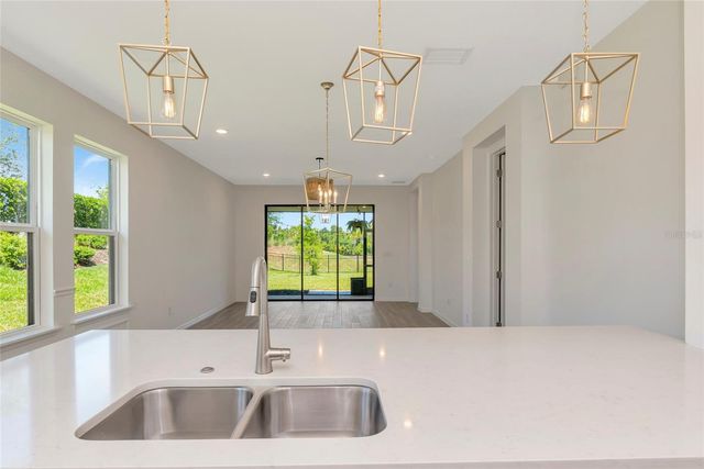 9000 TEQUILA SUNRISE DRIVE, Sarasota, FL 34241