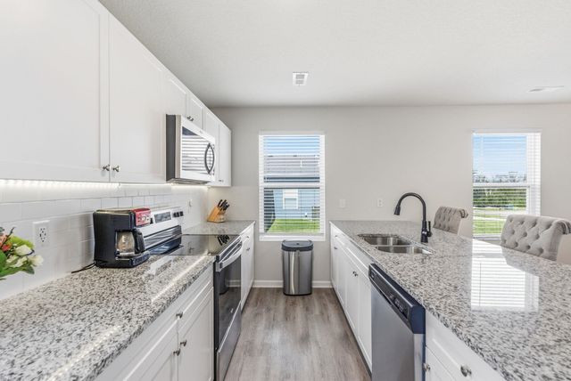 1313 Skyview Dr, El Dorado, KS 67042