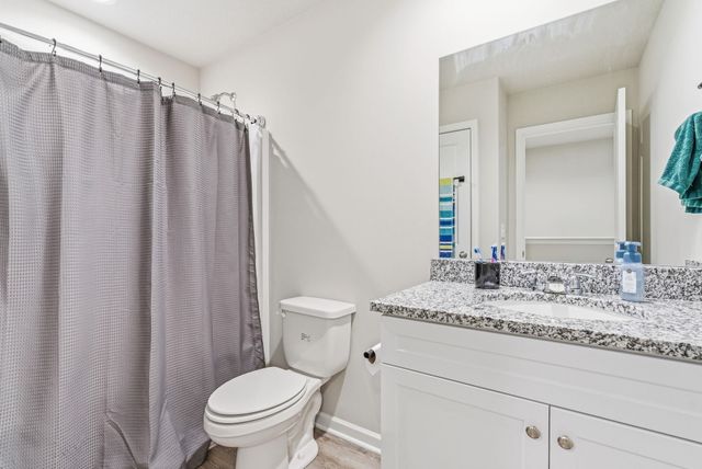 1313 Skyview Dr, El Dorado, KS 67042