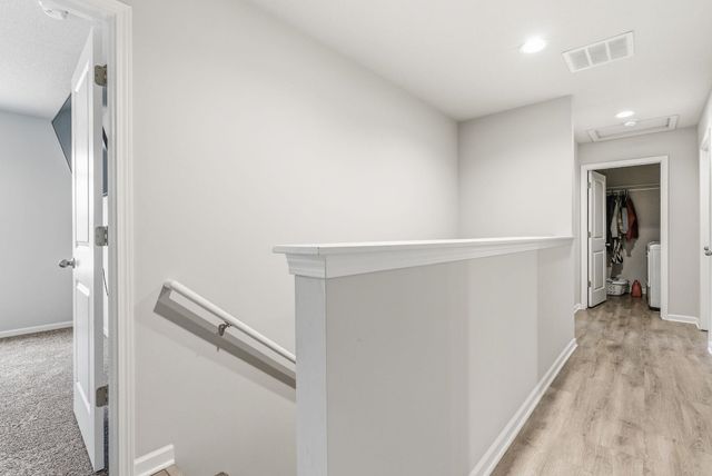 1313 Skyview Dr, El Dorado, KS 67042