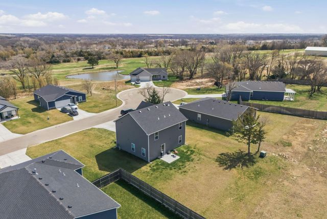 1313 Skyview Dr, El Dorado, KS 67042