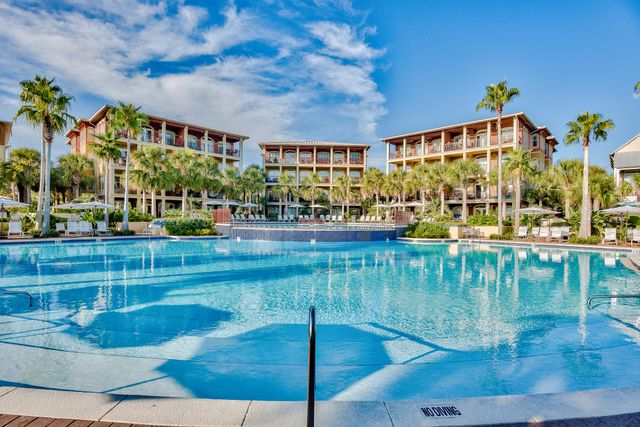 44 E Trigger Trail, Seacrest, FL 32461