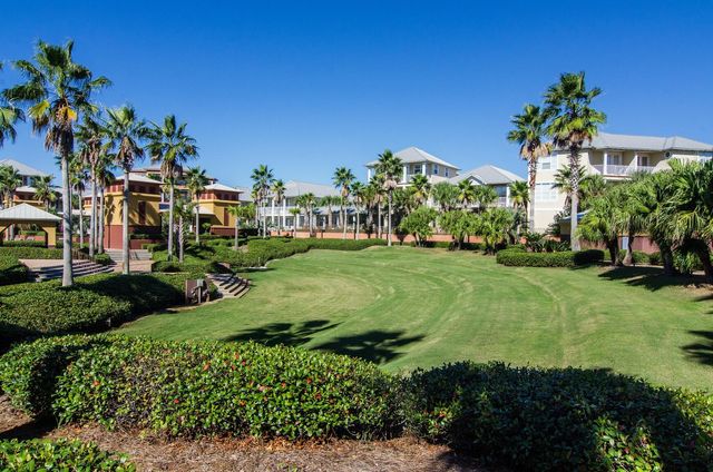 44 E Trigger Trail, Seacrest, FL 32461