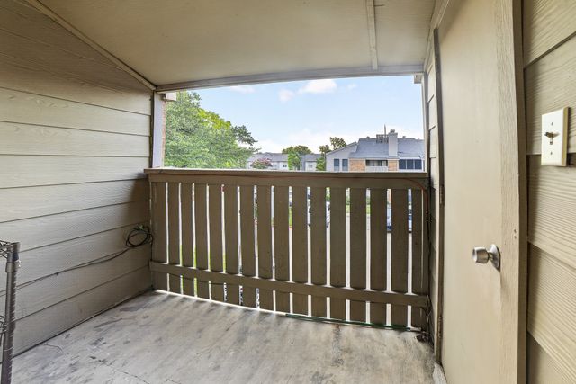 2101 Count Fleet Drive 511, Arlington, TX 76011