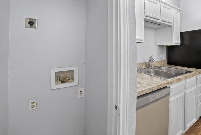 2101 Count Fleet Drive 511, Arlington, TX 76011