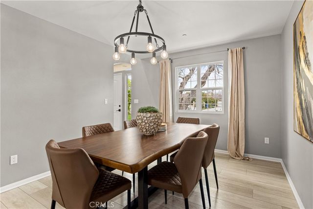 8213 Quartz Avenue, Winnetka, CA 91306