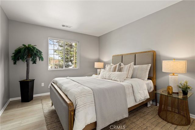 8213 Quartz Avenue, Winnetka, CA 91306