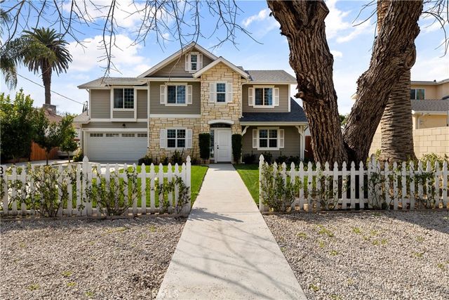 8213 Quartz Avenue, Winnetka, CA 91306