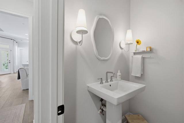 2085 Hollydale Aly, Franklin, TN 37064