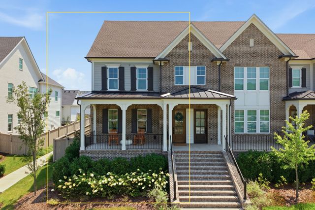 2085 Hollydale Aly, Franklin, TN 37064