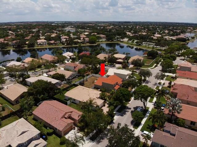 13274 NW 15th Court, Pembroke Pines, FL 33028