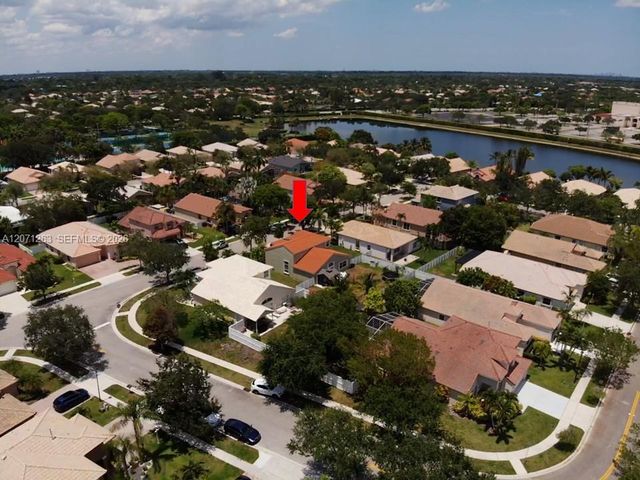 13274 NW 15th Court, Pembroke Pines, FL 33028