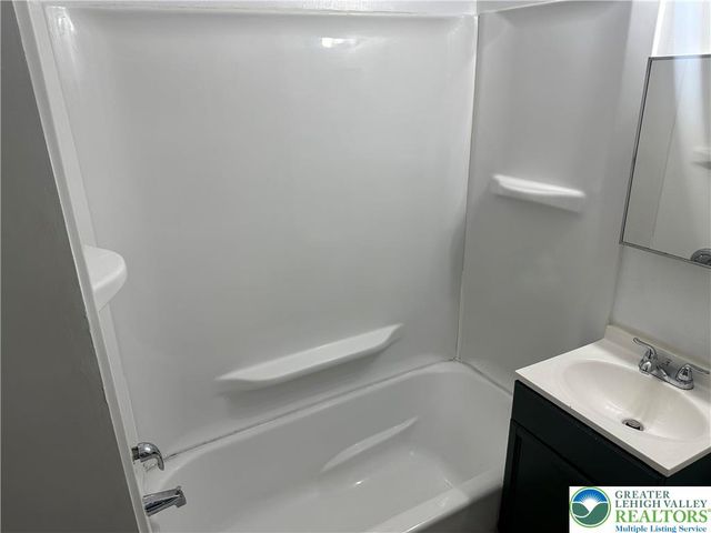 1225 Lehigh Street 2, Easton, PA 18042