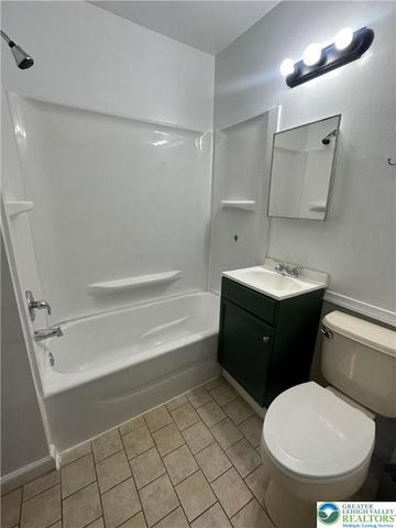 1225 Lehigh Street 2, Easton, PA 18042