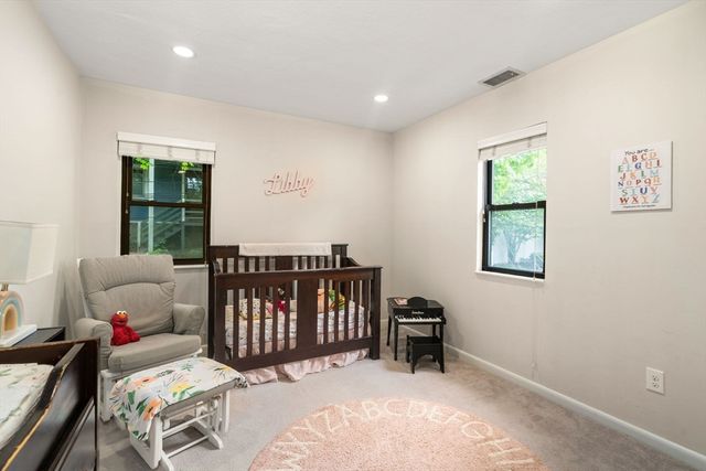 620 Washington St 620, Brookline, MA 02446