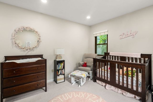 620 Washington St 620, Brookline, MA 02446