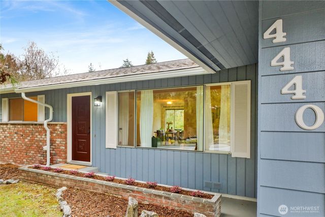 4440 Cable Street, Bellingham, WA 98229