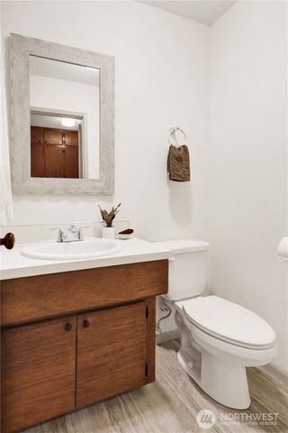 4440 Cable Street, Bellingham, WA 98229