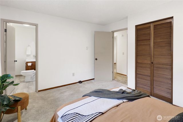 4440 Cable Street, Bellingham, WA 98229