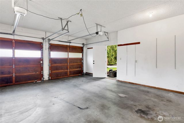 4440 Cable Street, Bellingham, WA 98229