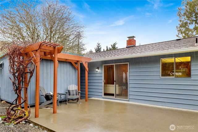 4440 Cable Street, Bellingham, WA 98229