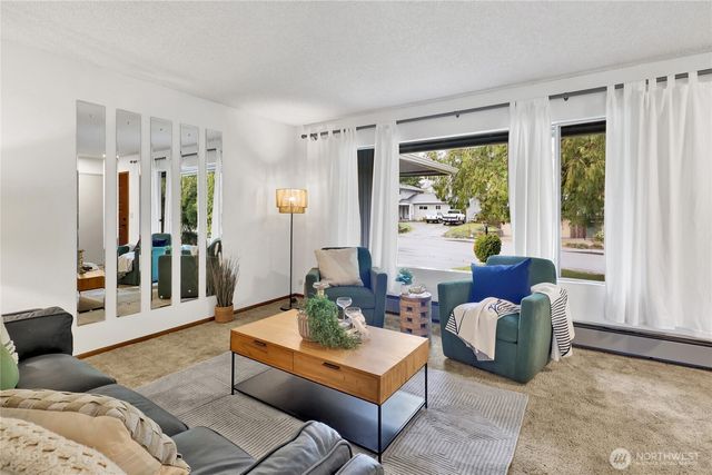 4440 Cable Street, Bellingham, WA 98229