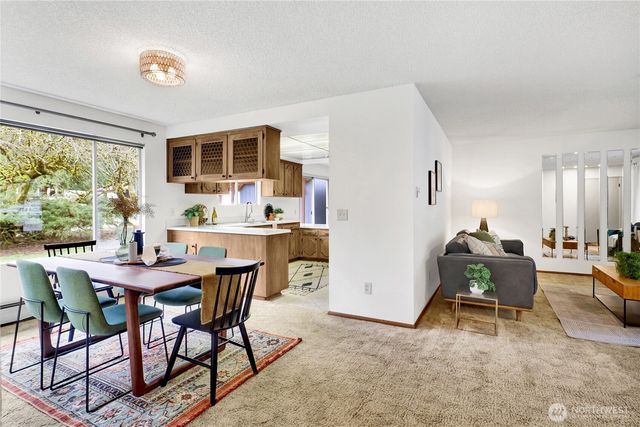 4440 Cable Street, Bellingham, WA 98229