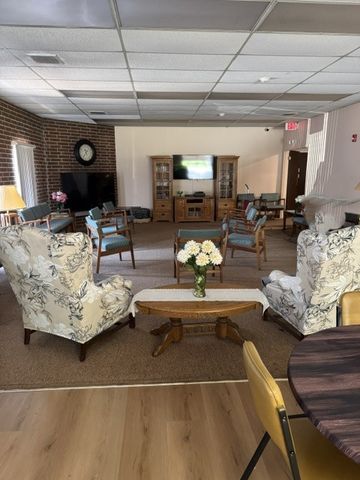255 S West Avenue 305, Elmhurst, IL 60126
