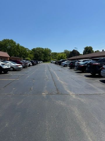255 S West Avenue 305, Elmhurst, IL 60126