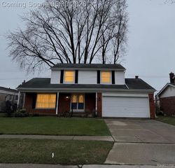 35109 Dearing Drive, Sterling Heights, MI 48312