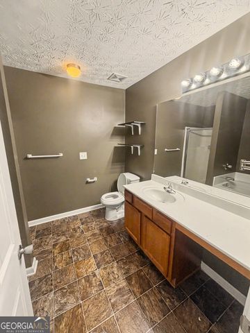 2878 Snapfinger Manor, Decatur, GA 30035
